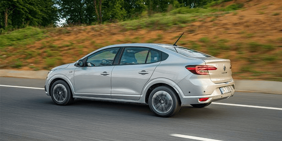 RENAULT TALİANT  BENZİN OTOMATİK